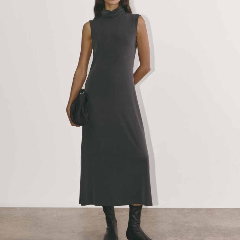 Everleigh Charcoal Sleeveless Maxi Dress